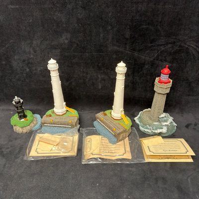 Sale Photo Thumbnail #382: Harbour Lights International Lighthouse Landmark Figurines Panama Canal and France