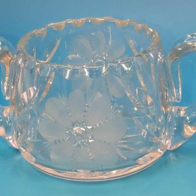 Sale Photo Thumbnail #24: Vintage Pressed Glass Daisy Pattern Sugar Bowl