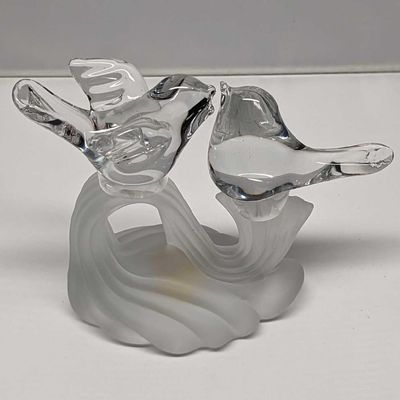 Sale Photo Thumbnail #191: Vintage Frosted & Clear Love Birds Glass Figurine