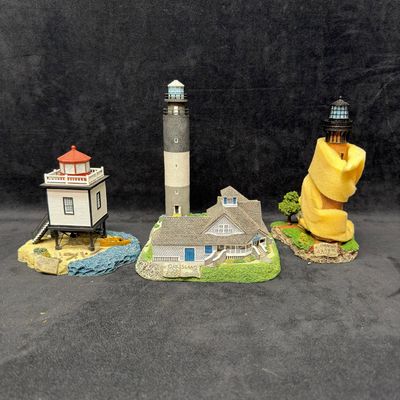 Sale Photo Thumbnail #358: 3 Harbour Lights North Carolina Lighthouse Figurines Oak Island