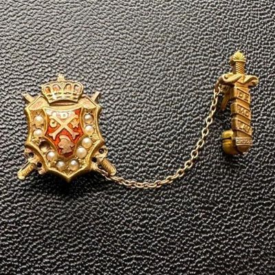 Sale Photo Thumbnail #251: Antique 10k Gold Demolay Masonic Youth Pin