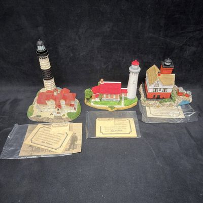 Sale Photo Thumbnail #385: Landmark Harbour Lights Michigan Lighthouse Figurines Set of Three