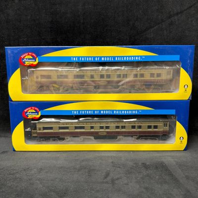 Sale Photo Thumbnail #450: Pair of Athearn Napa Valley Wine Train Chardonnay HO Scale Observation Cars