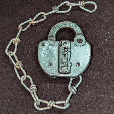 Sale Photo Thumbnail #199: Vintage Adlake SP Lines Railroad Padlock