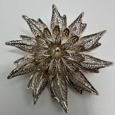 Sale Photo Thumbnail #265: Filigree Flower Silver Brooch Lace Style Silverwork