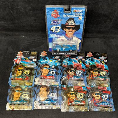 Sale Photo Thumbnail #491: Richard Petty #43 NASCAR Die-Cast Collection Racing Champions Decades of Petty 1:43 Scale