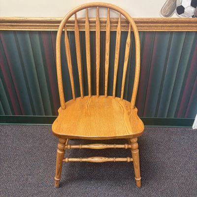 Sale Photo Thumbnail #184: Richardson Brothers Company American Solid Oak Windsor Side Chair