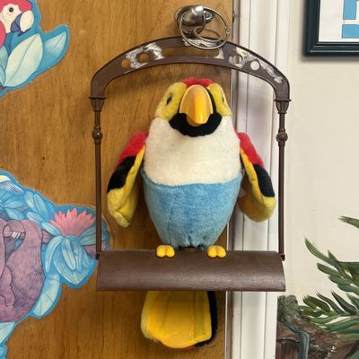 Sale Photo Thumbnail #131: Chain Fong Toys Animated Plush Toucan on Plastic Perch