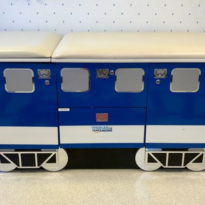 Sale Photo Thumbnail #148: Thomas the Tank Engine G-O-DTIME Pediatric Train Examination Table