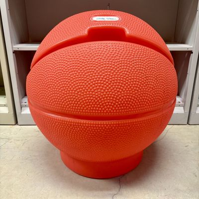 Sale Photo Thumbnail #387: Little Tikes Basketball Toy Chest