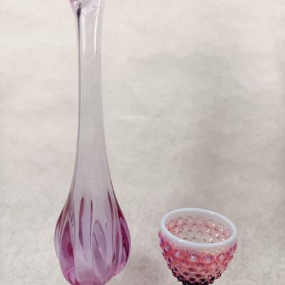 FENTON SWUNG VASE AND MINI HOBNAIL GLASS