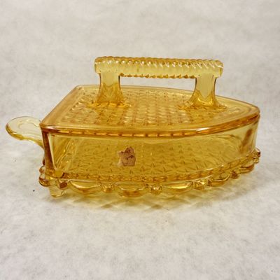 IMPERIAL AMBER GLASS SAD IRON DISH, MID-20TH CENTURY