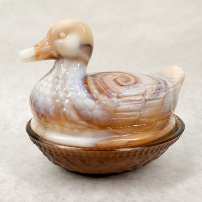 IMPERIAL CARAMEL SLAG GLASS DUCK DISH
