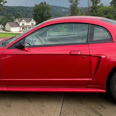 Sale Photo Thumbnail #118: 2001 FORD MUSTANG SVT COBRA V8 LOW MILES