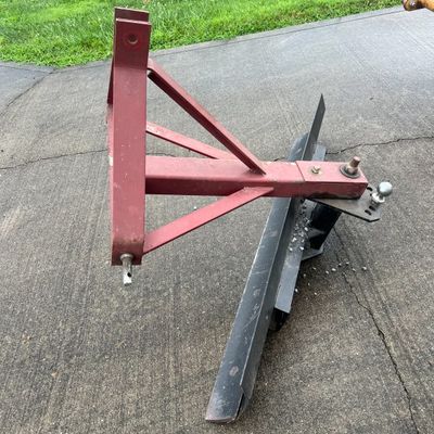 Sale Photo Thumbnail #116: THREE POINT 5FT BLADE ATTACHMENT