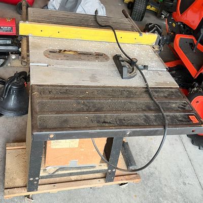 Sale Photo Thumbnail #95: ROCKWELL 10" MOTORIZED SAW