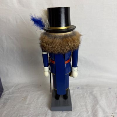 3198 Vintage 1997 Blue Guardsman Nutcracker