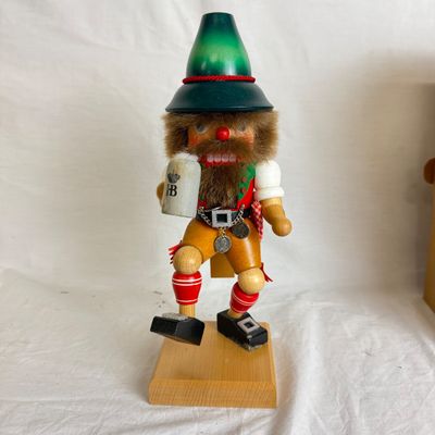3194 Vintage Holzkunst Christian Ulbricht Hofbrauhaus Man 1999