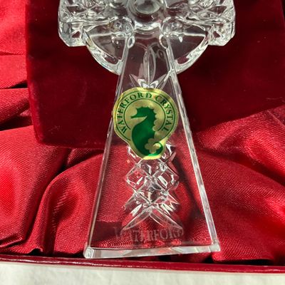 3233 Waterford Crystal 2009 Duleek Cross Ornament with Enhancer