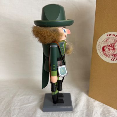 3191 Vintage 2001 Old World Christmas Green Hunter