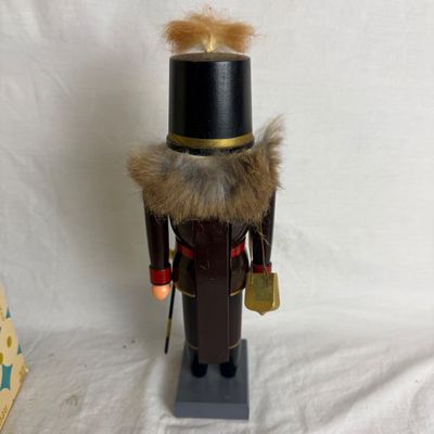3197 Vintage 1992 PJ Dark Guardsman Nutcracker
