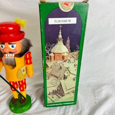 3188 Vintage Nussknacker Handarlbelt Yellow Calvary 1991 Nutcracker