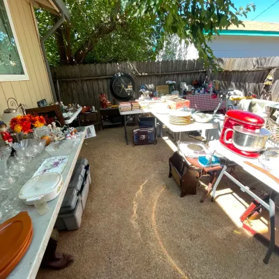 Estate sale photo