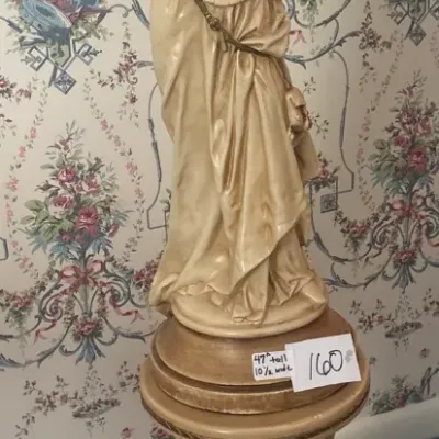 Sale Photo Thumbnail #342
