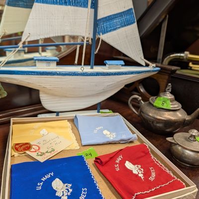 Sale Photo Thumbnail #3