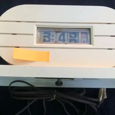 Vintage Pennwood Numechron Imperial Model 600 Lighted Rolling Number Clock – MCM