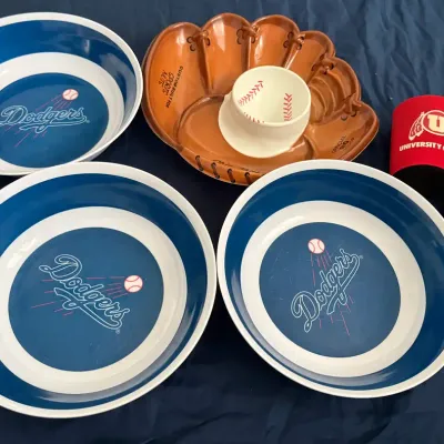 Vintage Sports Serving Lot LA Dodgers Bowls Baseball Glove Chip Dip Tray Koozies