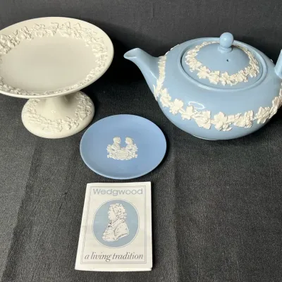Wedgwood Decor 