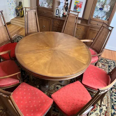 Vintage Dining Table & 8 Chairs