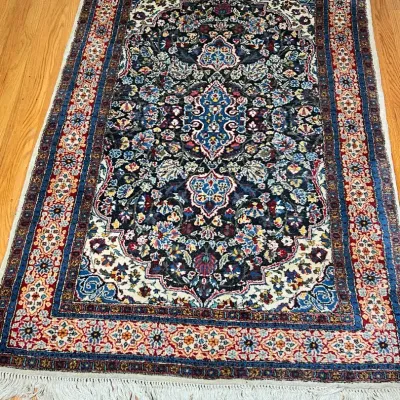 Hand-woven Wool-blend Area Rug - 80x48 Inches 