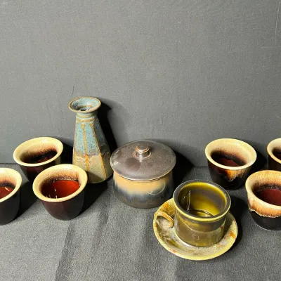 Assorted Small Pottery