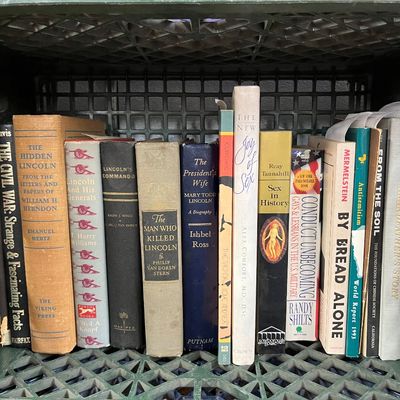 Sale Photo Thumbnail #360