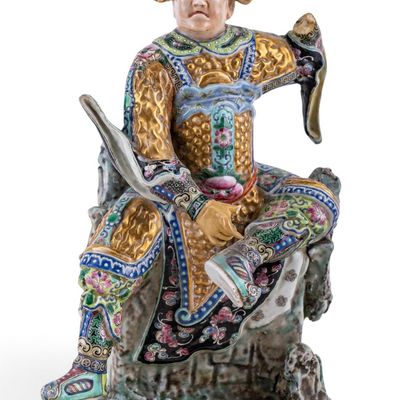 Sale Photo Thumbnail #93: Chinese Famille Rose Porcelain Warrior