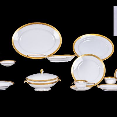 Sale Photo Thumbnail #219: Rosenthal Regent Continental Dinner Set