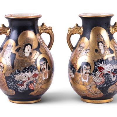 Sale Photo Thumbnail #214: Pair of Antique Japanese Satsuma Vases