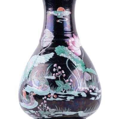 Sale Photo Thumbnail #182: 19th C Chinese Famille Noire Lotus & Ducks Vase