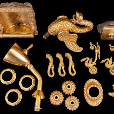 Sale Photo Thumbnail #419: Gilt Bathroom Hardware and Accessories
