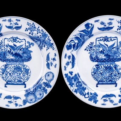 Sale Photo Thumbnail #121: Chinese Blue and White Porcelain Plates