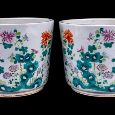 Sale Photo Thumbnail #128: 19/20th C Chinese Famille Rose Porcelain Planters