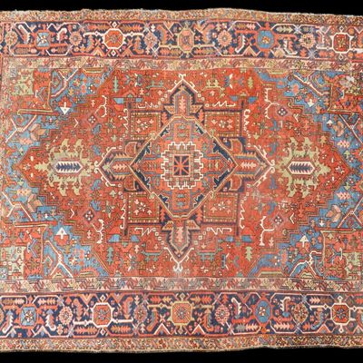 Sale Photo Thumbnail #55: Heriz Area Rug