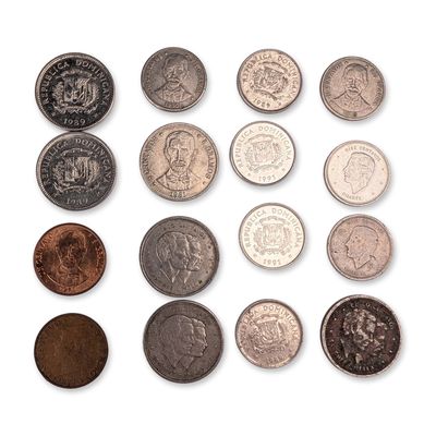 Sale Photo Thumbnail #477: 16pc Dominican Republic 5 and 10 Centavos Coin Collection