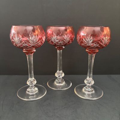 LOT 119: Vintage Bohemian Style Cut-to-Clear Stemware & Vintage Green Stemware