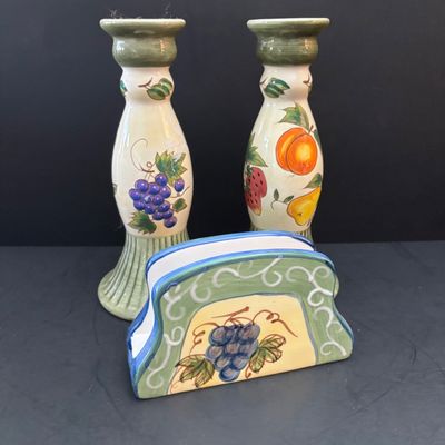 LOT 121: Vintage Tableware & Kitchen Decor: Majolica-Style Grape/Green Leaf Teapot, Rustic Wood Nut Bowl. Egg Dish, Fruit Motif...