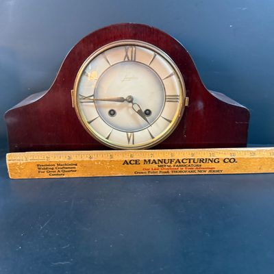 LOT 252: Vintage Junghans Art Deco Mantel Clock and Alabaster Vase