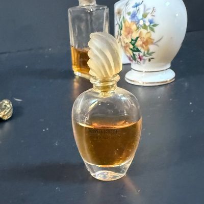 LOT 261: Mirrored Vanity Tray with Perfume Bottlers Perfume and More