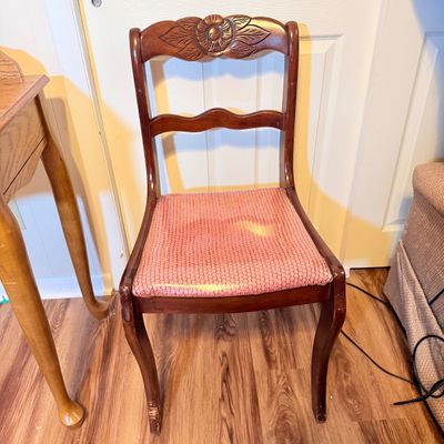 LOT 185: Wood Vanity Table and Mirror and Chair